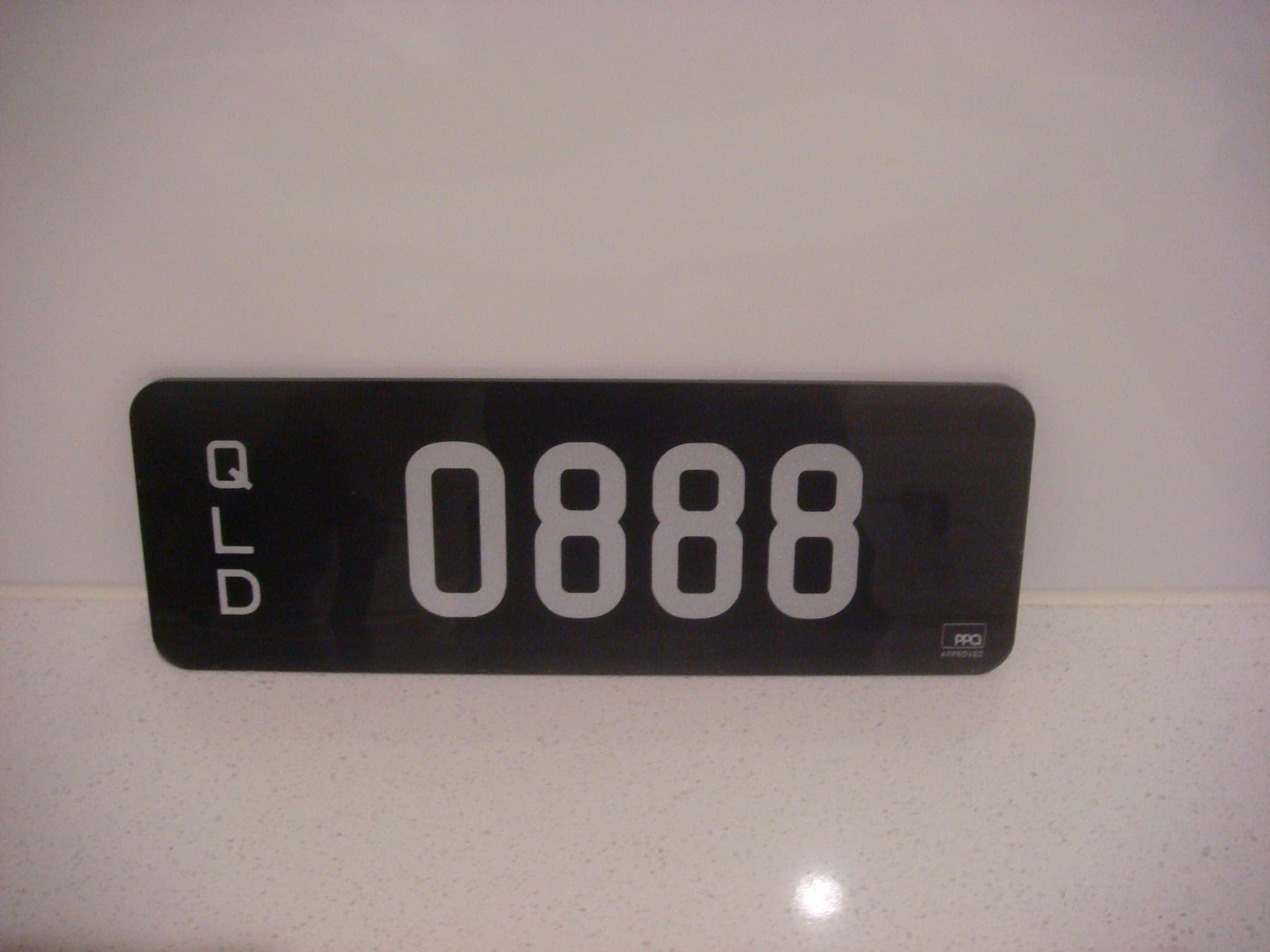 O888 photo 2
