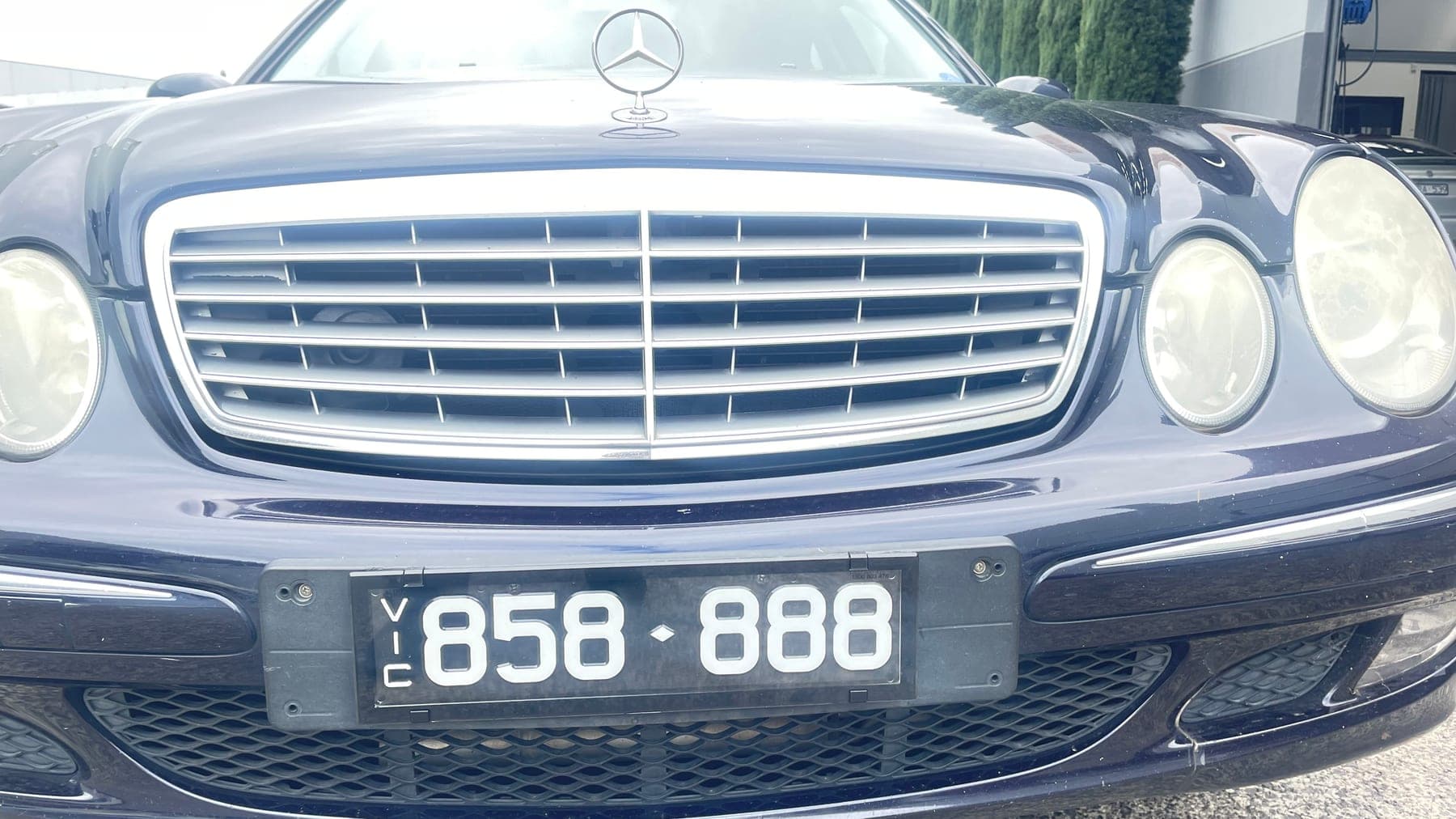 858888 photo 4