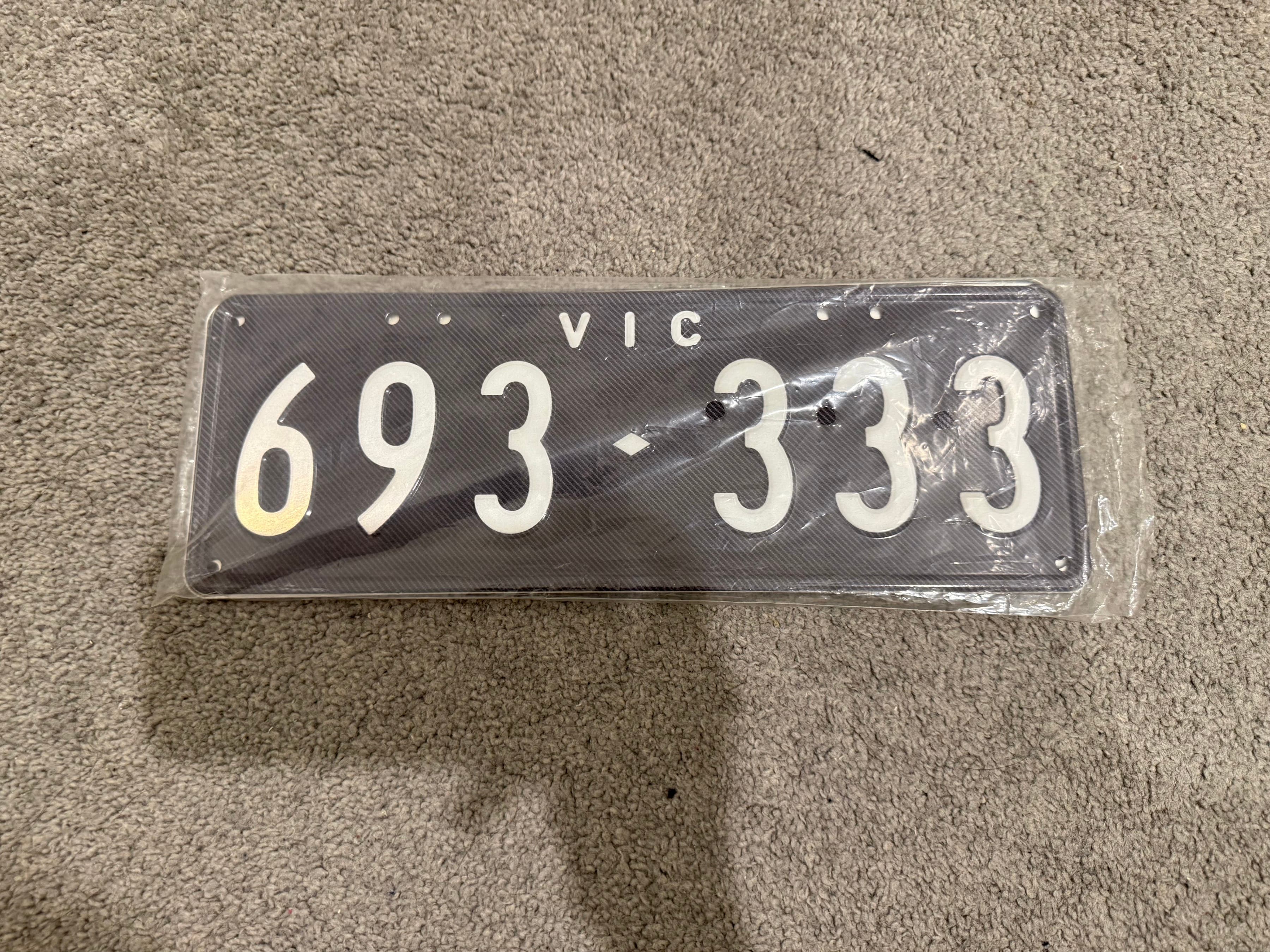 693333 photo 1