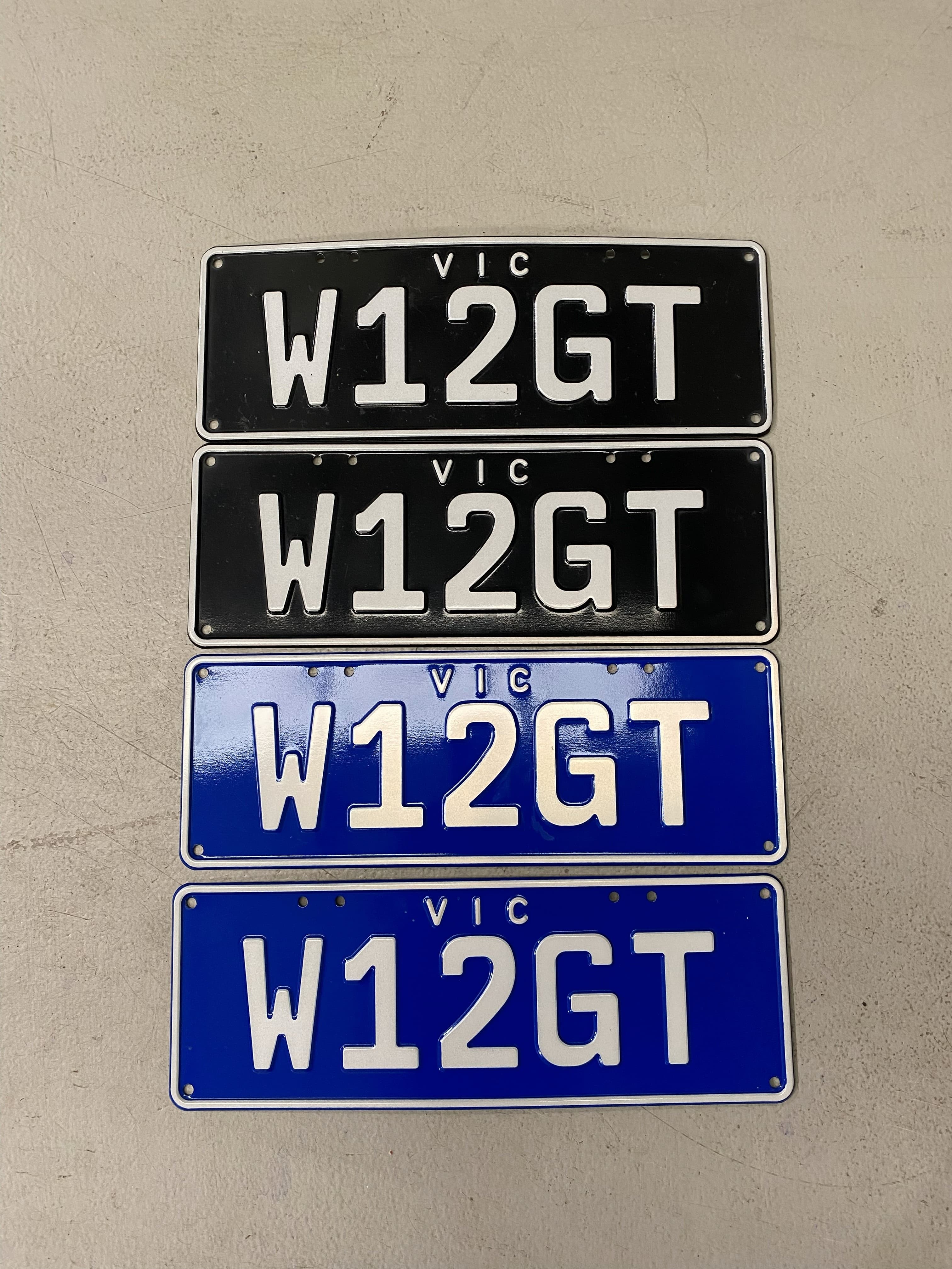 W12GT photo 1
