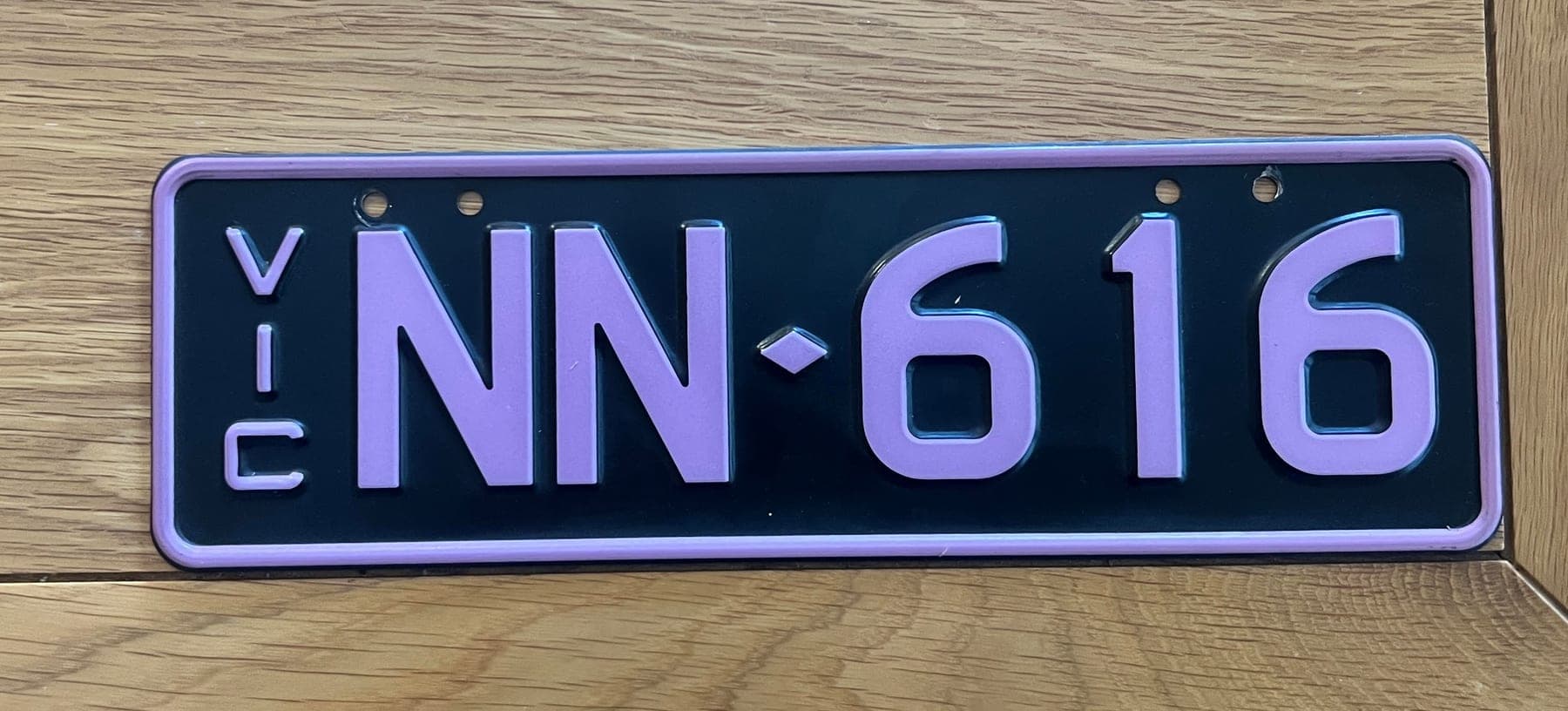 NN616 photo 1